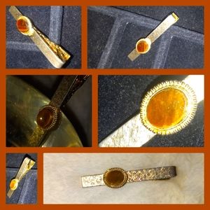 Vintage Gold Tie Bar/Clip With Oval Eye Of the Tiger Stone